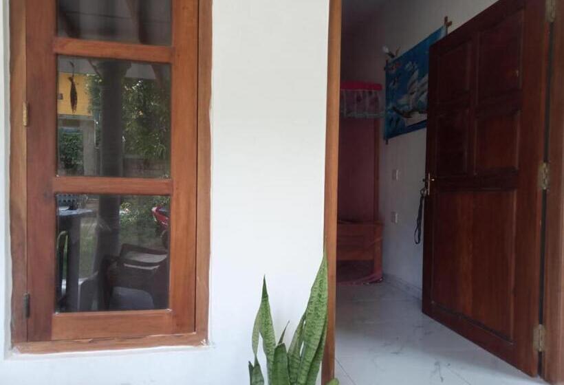 Номер Стандарт Вид на Сад, Myro Cottage