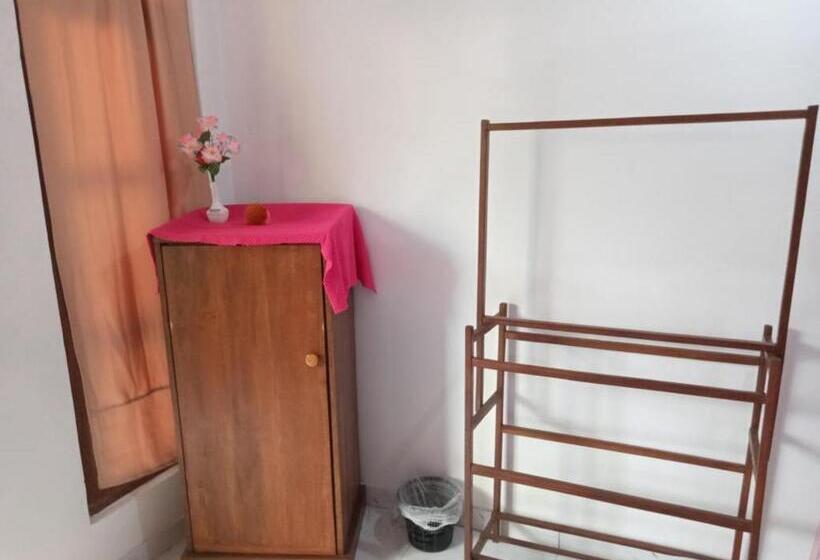 غرفة قياسية مطلّة علي الحديقة, Myro Cottage