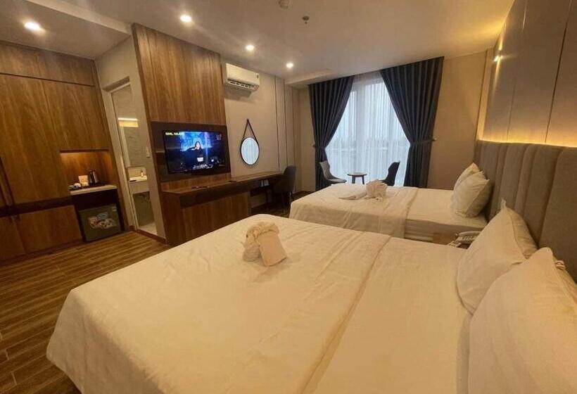 اتاق استاندارد چهار تخته, Ho Tram Golden