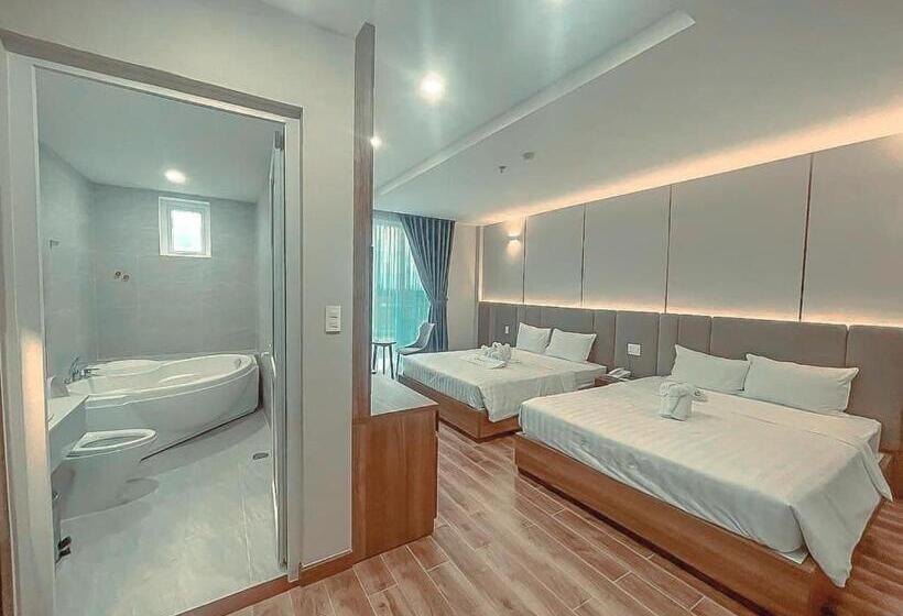 اتاق استاندارد چهار تخته, Ho Tram Golden