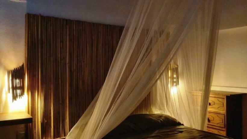 Standardzimmer mit Meerblick & Balkon, Salmastro