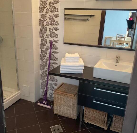 جناح عائلي, Vila Jolie