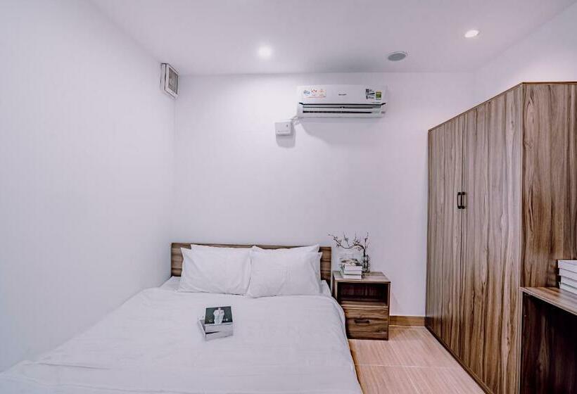 اتاق استاندارد, Mint Hotel Q1