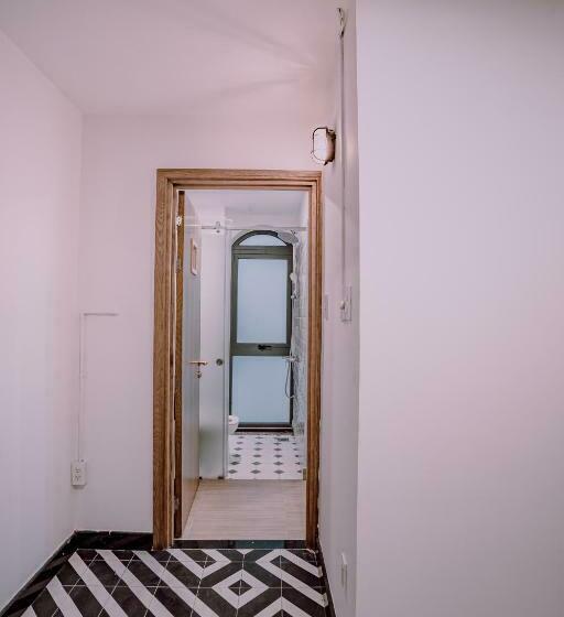 اتاق استاندارد, Mint Hotel Q1