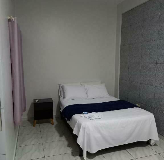 스탠다드 룸, Enlace