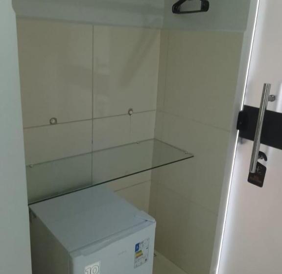 트리플 클래식 룸, Enlace