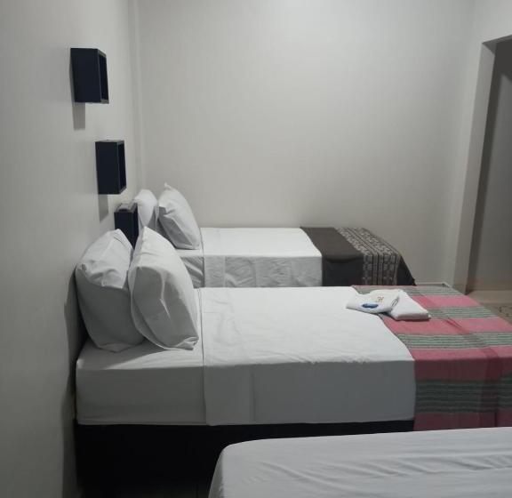 4인용 스탠다드 룸, Enlace