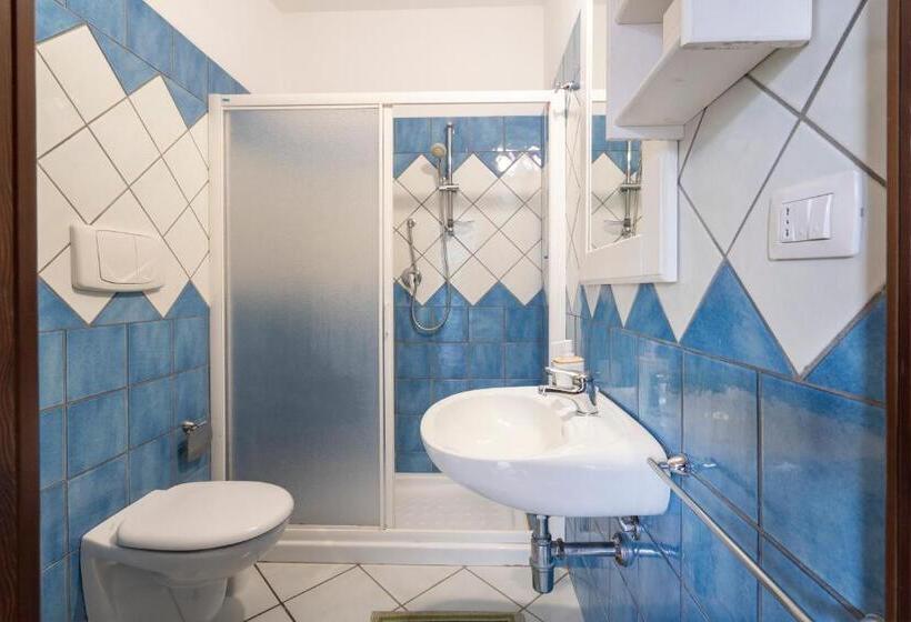 스탠다드 4인용 룸 공용 욕실, Le Tre Sirene