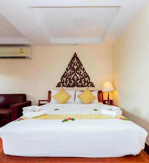 Номер Deluxe Вид на Море с Балконом, Ao Nang Bay Resort