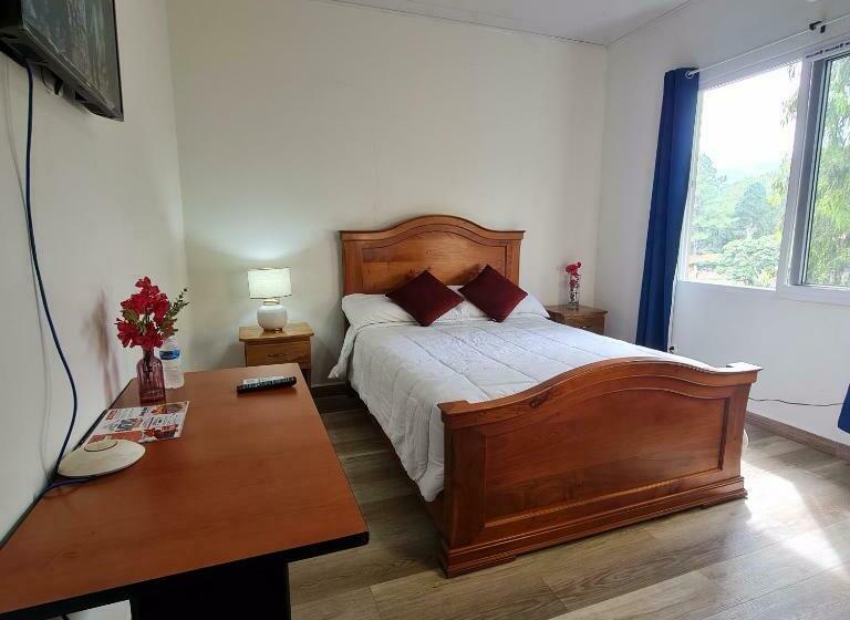 اتاق لوکس, Cocoview Valle De Angeles