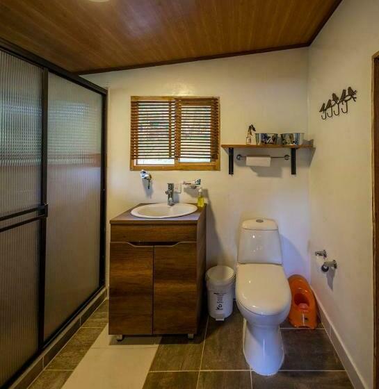 家庭间, Leguaro Refugio De Colibríes