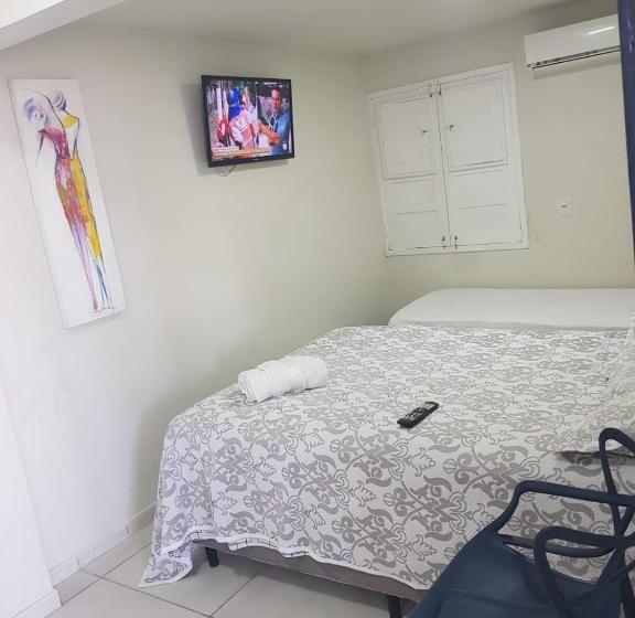 标准三人间, Pousada Marlim