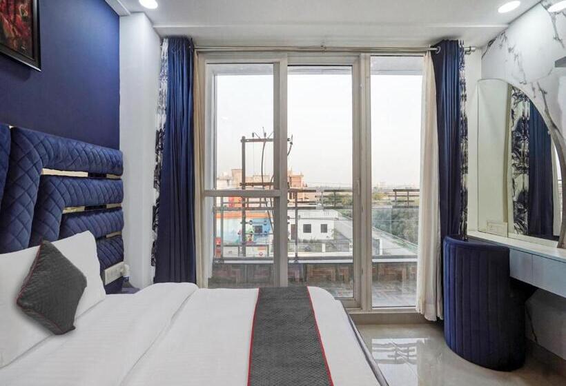 三人经典房间, Collection O 811307 Gold Inn