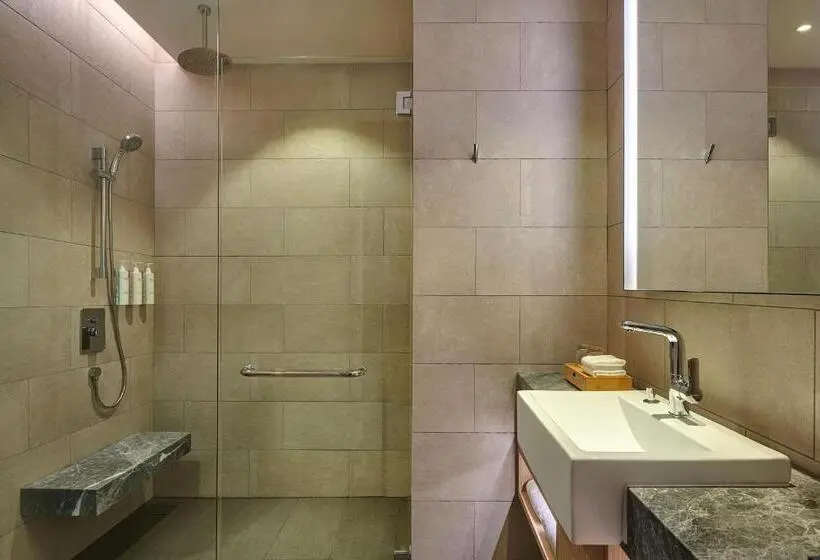 اتاق استاندارد با چشمانداز, Courtyard By Marriott Melaka