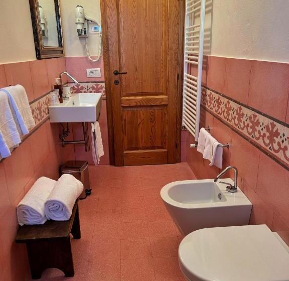 スーペリアールーム, Fattoria Monastero Sant Anna In Camprena