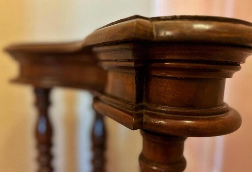 スーペリアールーム, Fattoria Monastero Sant Anna In Camprena