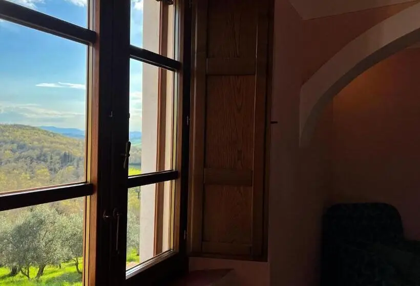 スーペリアールーム, Fattoria Monastero Sant Anna In Camprena