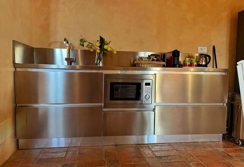 スタンダードルーム, Fattoria Monastero Sant Anna In Camprena