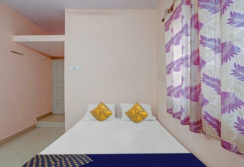 トリプルクラシックルーム, Spot On 81069 New Mysore Stays