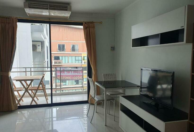 Номер Стандарт, Neo2 Condo Jomtrin Beach