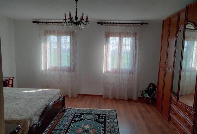 Standard room with outdoor bath, Villa Nadia