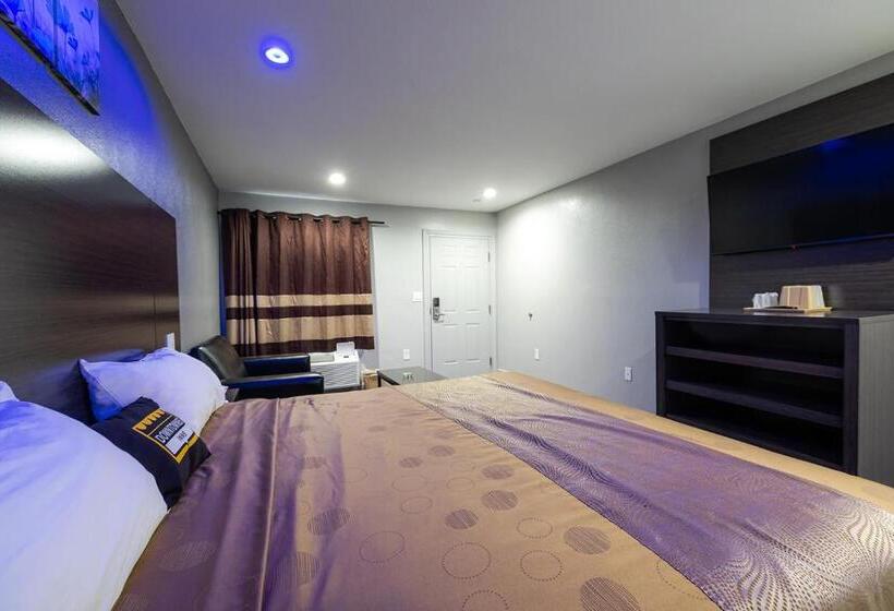 غرفة قياسية سرير كينج, Downtowner Inns Houston Downtown & Convention Center