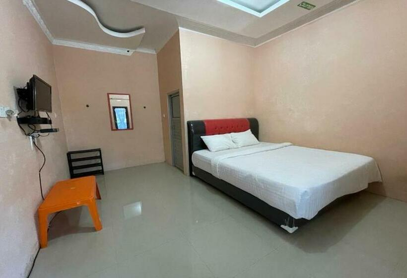 디럭스 룸, Oyo 92464 Efniati Homestay Syariah