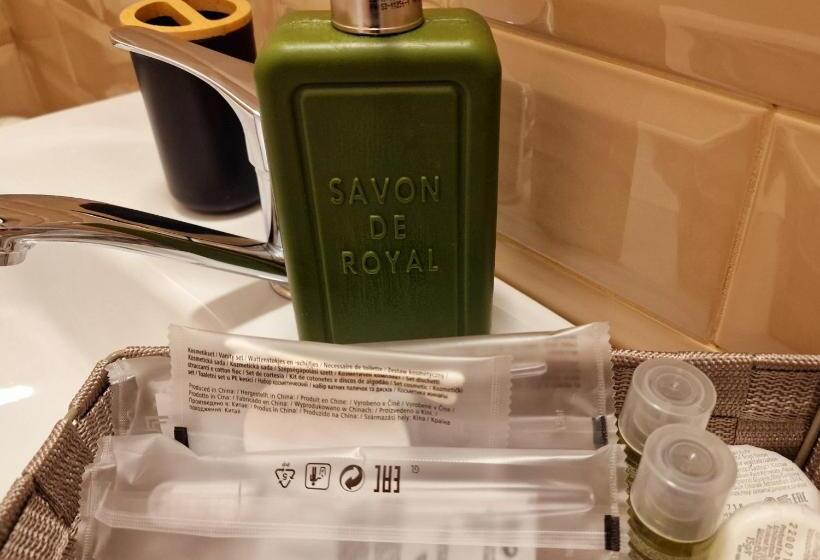 エコノミールーム, Mbi Smart Central