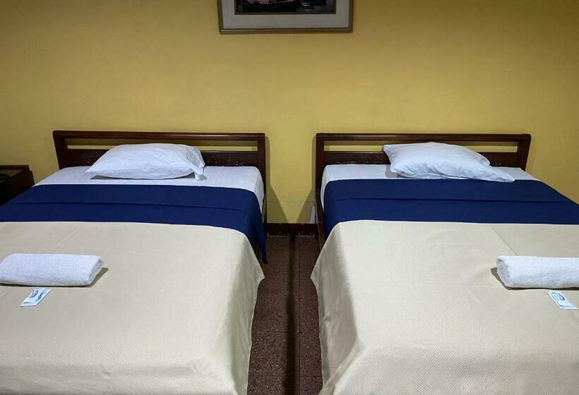 Standardeinzelzimmer, Andes Inn