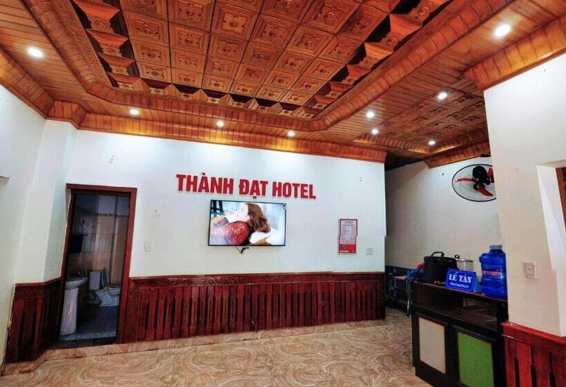 اتاق استاندارد با تخت بزرگ, Thành đạt 1