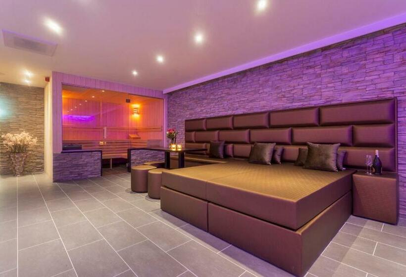 سوئیت با تخت بزرگ, Privé Spa L Amour