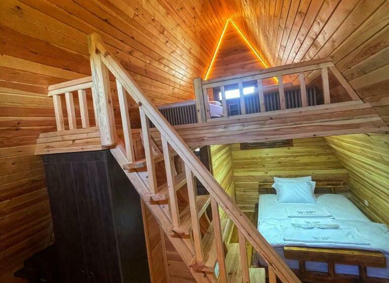 بانگلوی لوکس, Verde Blu Bungalow