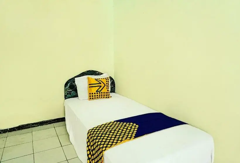 シングルベーシックルーム, Spot On 92400 Dhaha Penginapan House Syariah