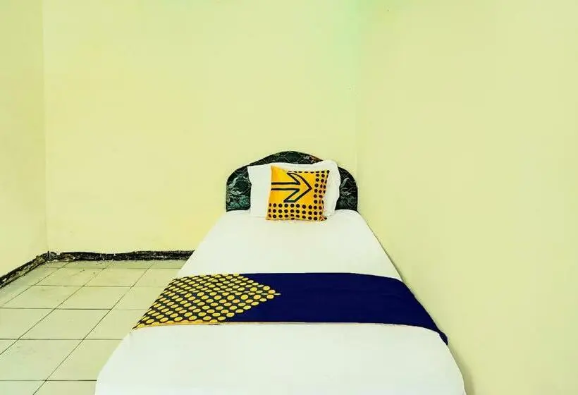 シングルベーシックルーム, Spot On 92400 Dhaha Penginapan House Syariah