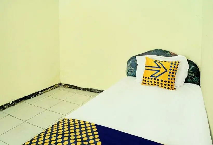 シングルベーシックルーム, Spot On 92400 Dhaha Penginapan House Syariah