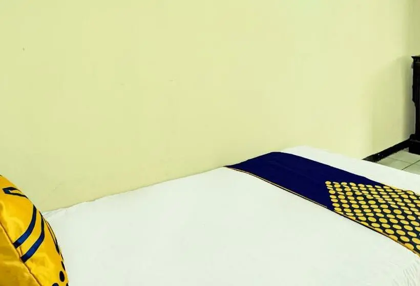 シングルベーシックルーム, Spot On 92400 Dhaha Penginapan House Syariah