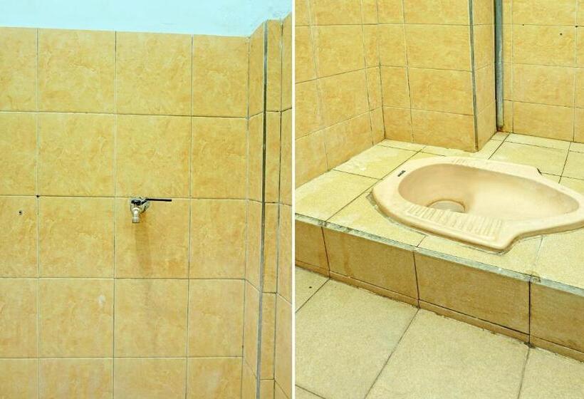 Номер Стандарт, Spot On 92400 Dhaha Penginapan House Syariah
