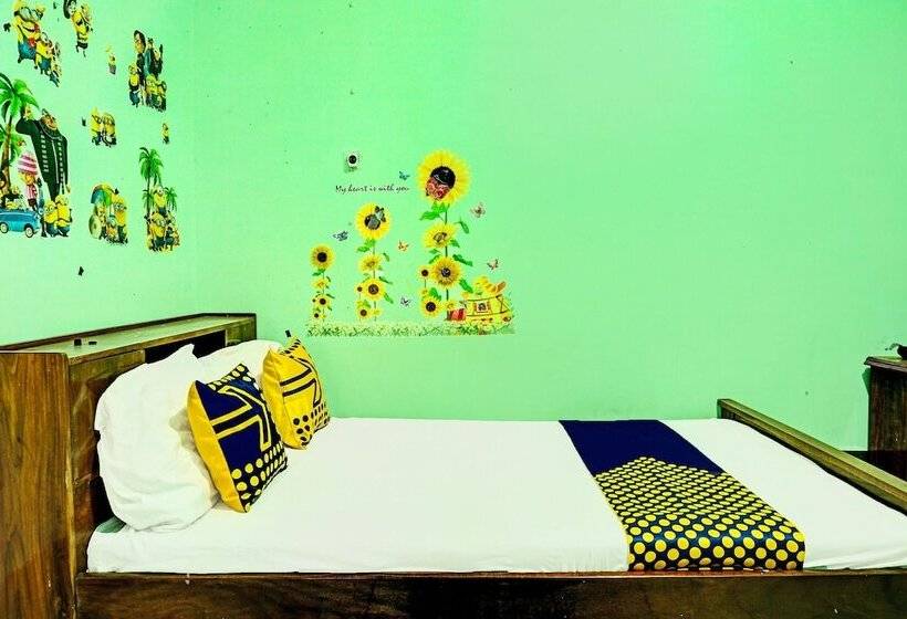 חדר אקונומי, Spot On 92400 Dhaha Penginapan House Syariah