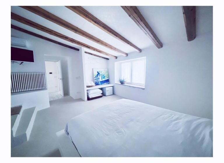 חדר סטנדרט עם ג'קוזי, Hydria Guest House Art Gallery