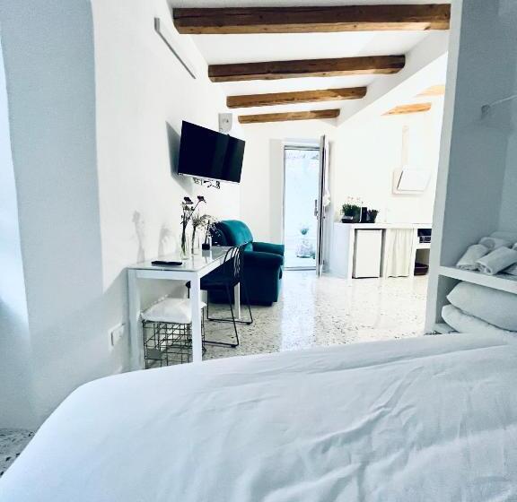 חדר סטנדרט עם טרסה, Hydria Guest House Art Gallery