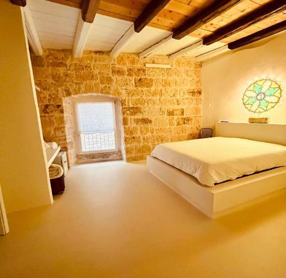 חדר דלוקס, Hydria Guest House Art Gallery