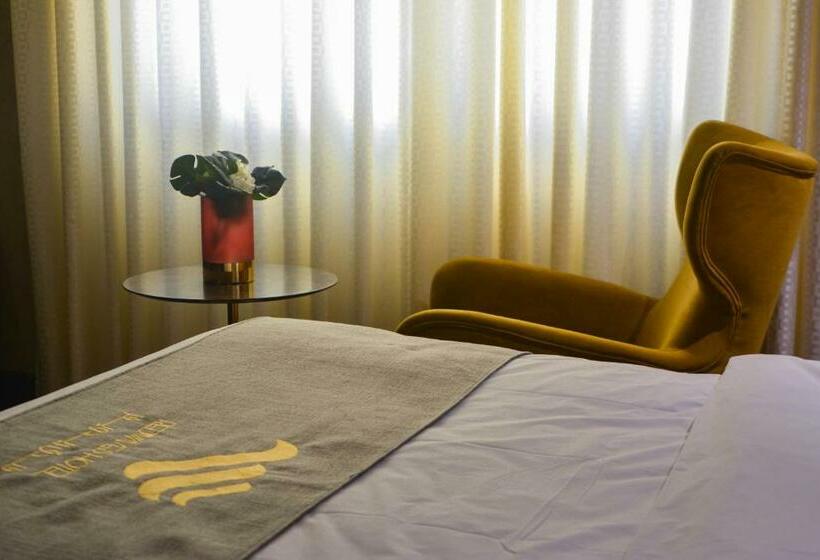 Habitació Estàndard Llit King, Redwaves Hotel فندق ريدويفز