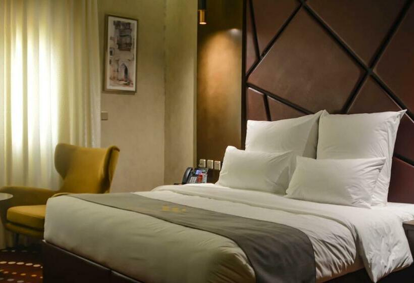 Habitació Estàndard Llit King, Redwaves Hotel فندق ريدويفز