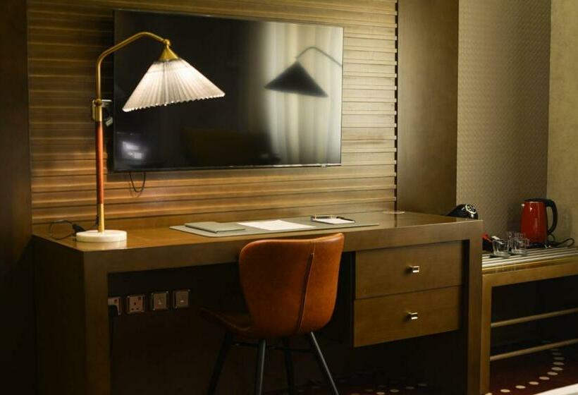 Habitació Estàndard Llit King, Redwaves Hotel فندق ريدويفز