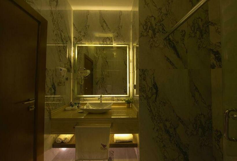 Habitació Estàndard Llit King, Redwaves Hotel فندق ريدويفز