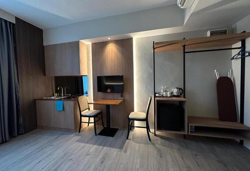 غرفة ديلوكس, Roxy Hotel Aiman