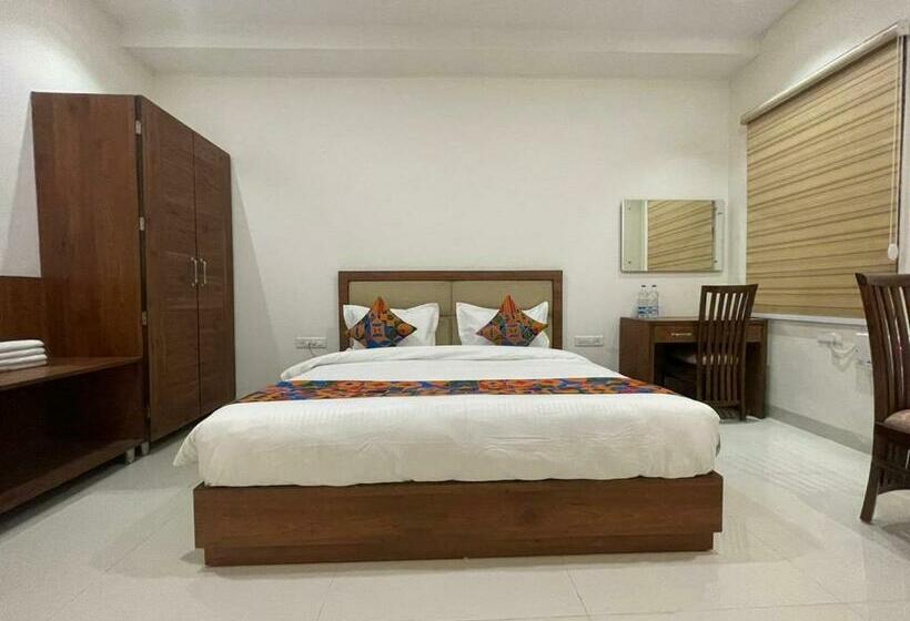 Standardrum, Seth Residency Near Golden Temple