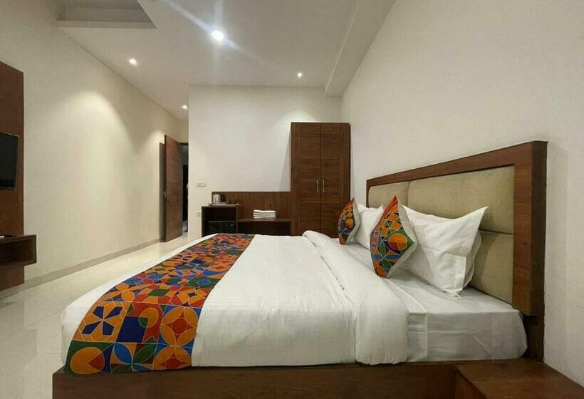 Standardrum, Seth Residency Near Golden Temple