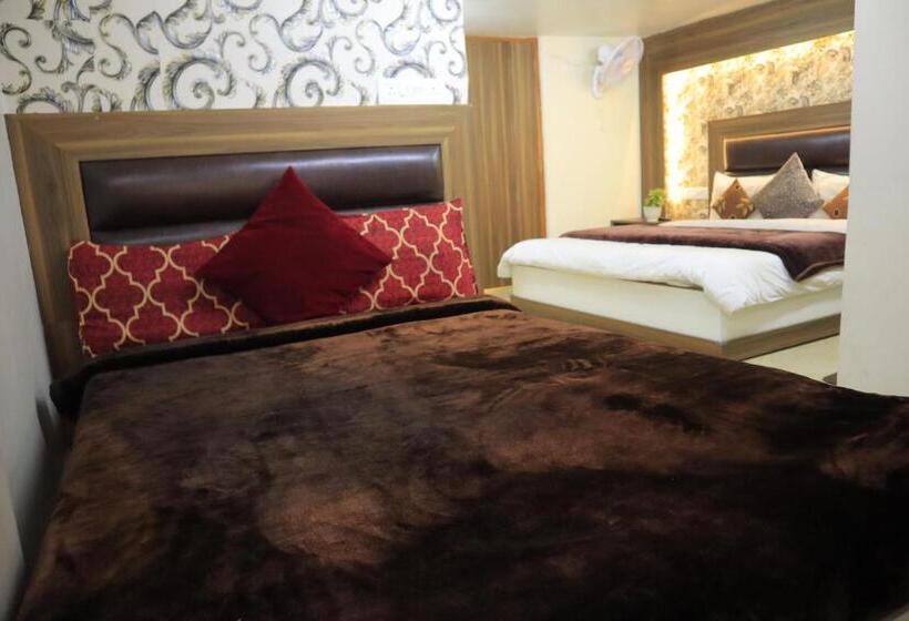 Fyrbädds Deluxerum, Seth Residency Near Golden Temple