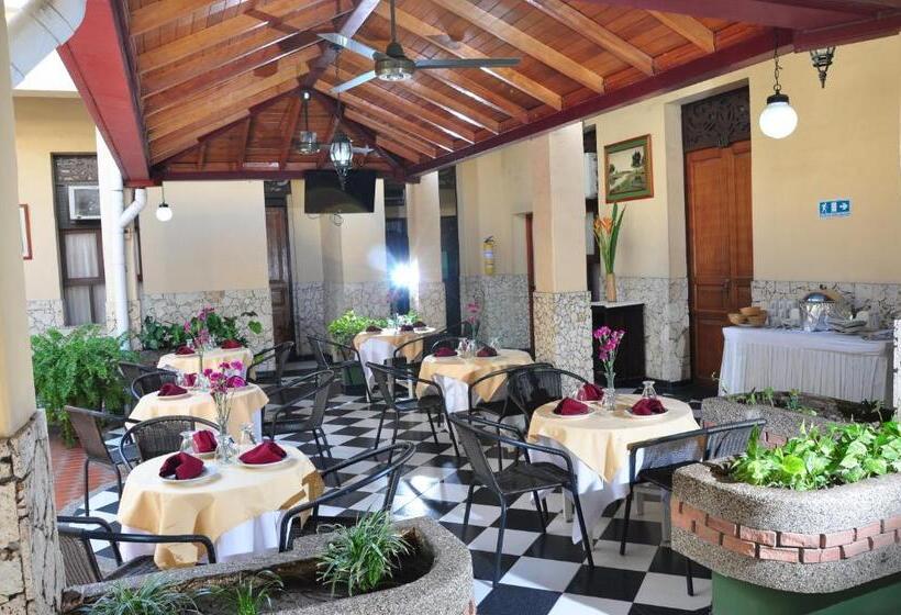 スタンダードルーム, Bahia Blanca